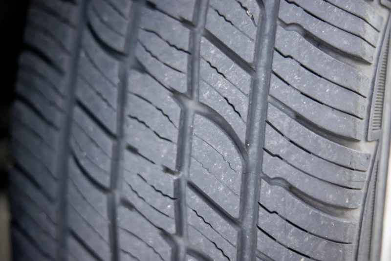 Tire service